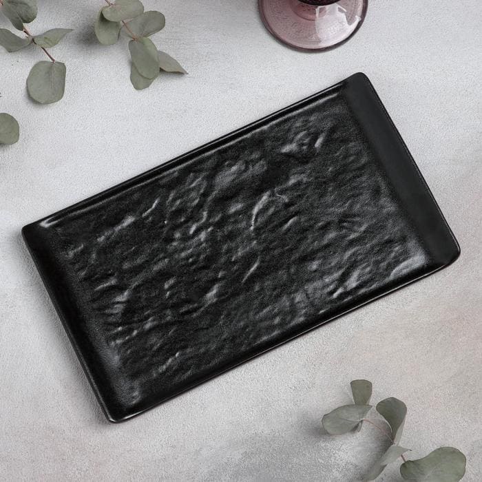 картинка Блюдо фарфоровое для подачи Magistro Moon, 27×15×2 см, цвет чёрный от магазина АСЯ