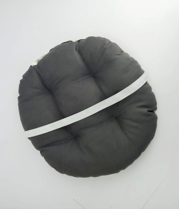 картинка Подушка на табурет "Наша умничка", круглая 35 см, цвет в ассортименте от магазина АСЯ