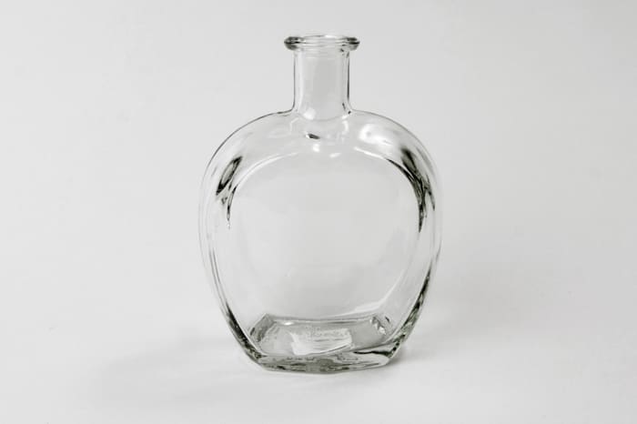 картинка Ваза Сердце-бутылка стекло 1564, 15см от магазина АСЯ